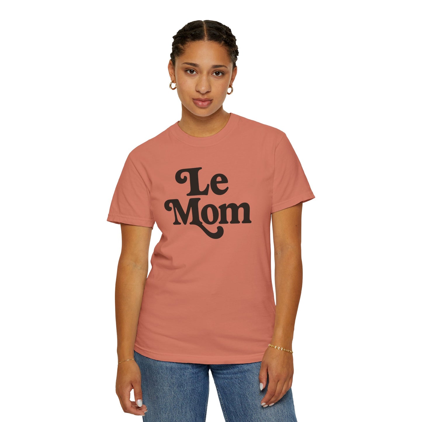 Le Mom T-Shirt | Retro Script Mom Tee, Mother's Day Shirt, Comfort Colors
