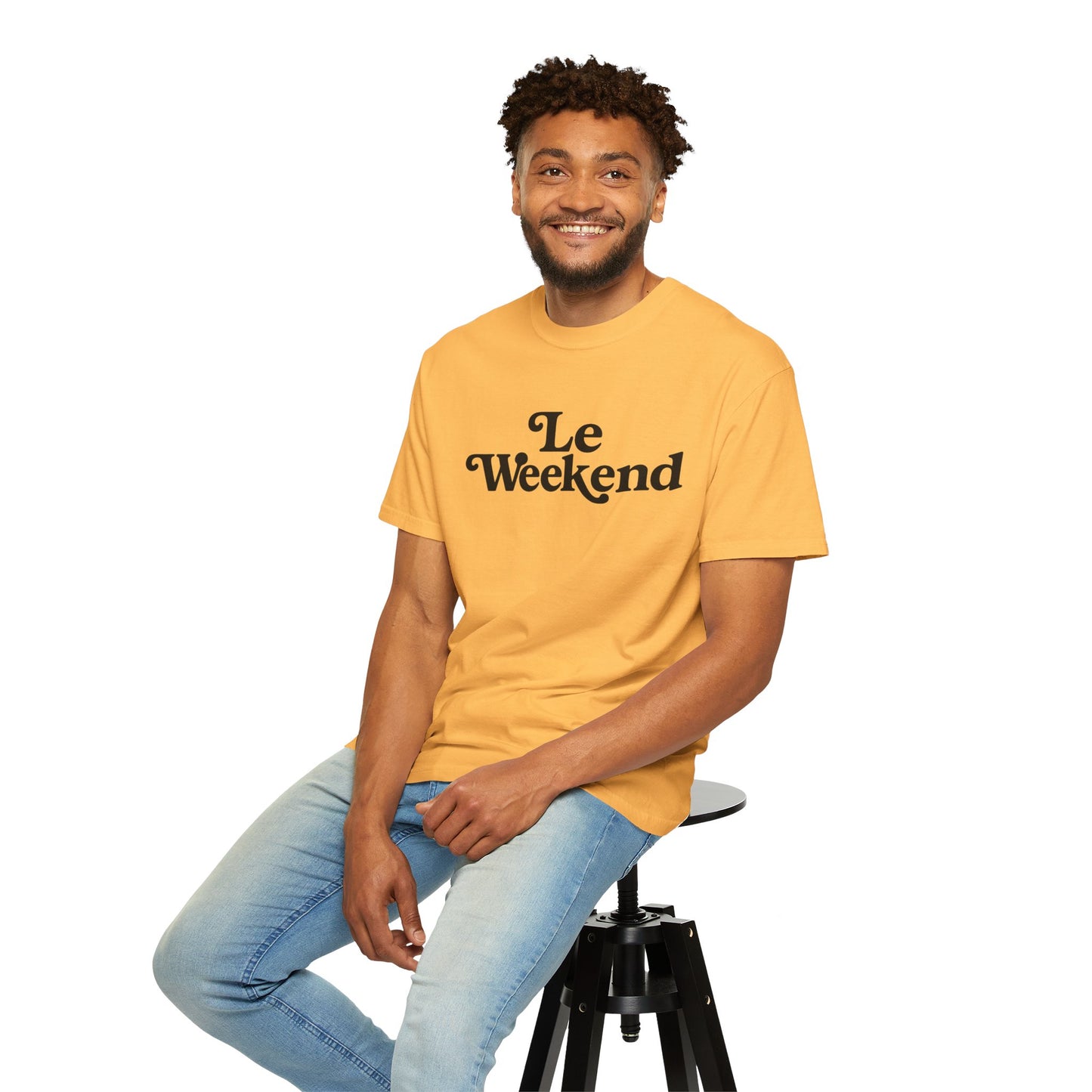 Le Weekend Comfort Colors T-Shirt, Weekend Vibes Tee, Unisex Garment-Dyed Shirt, Bright and Colorful Top, Comfy Weekend Apparel