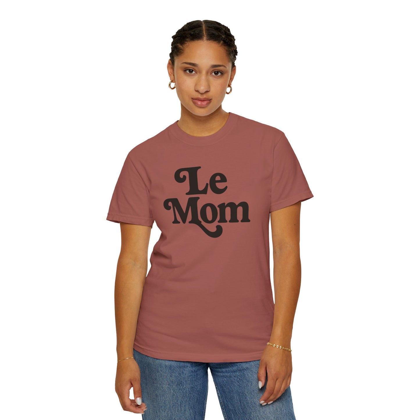 Le Mom T-Shirt | Retro Script Mom Tee, Mother's Day Shirt, Comfort Colors