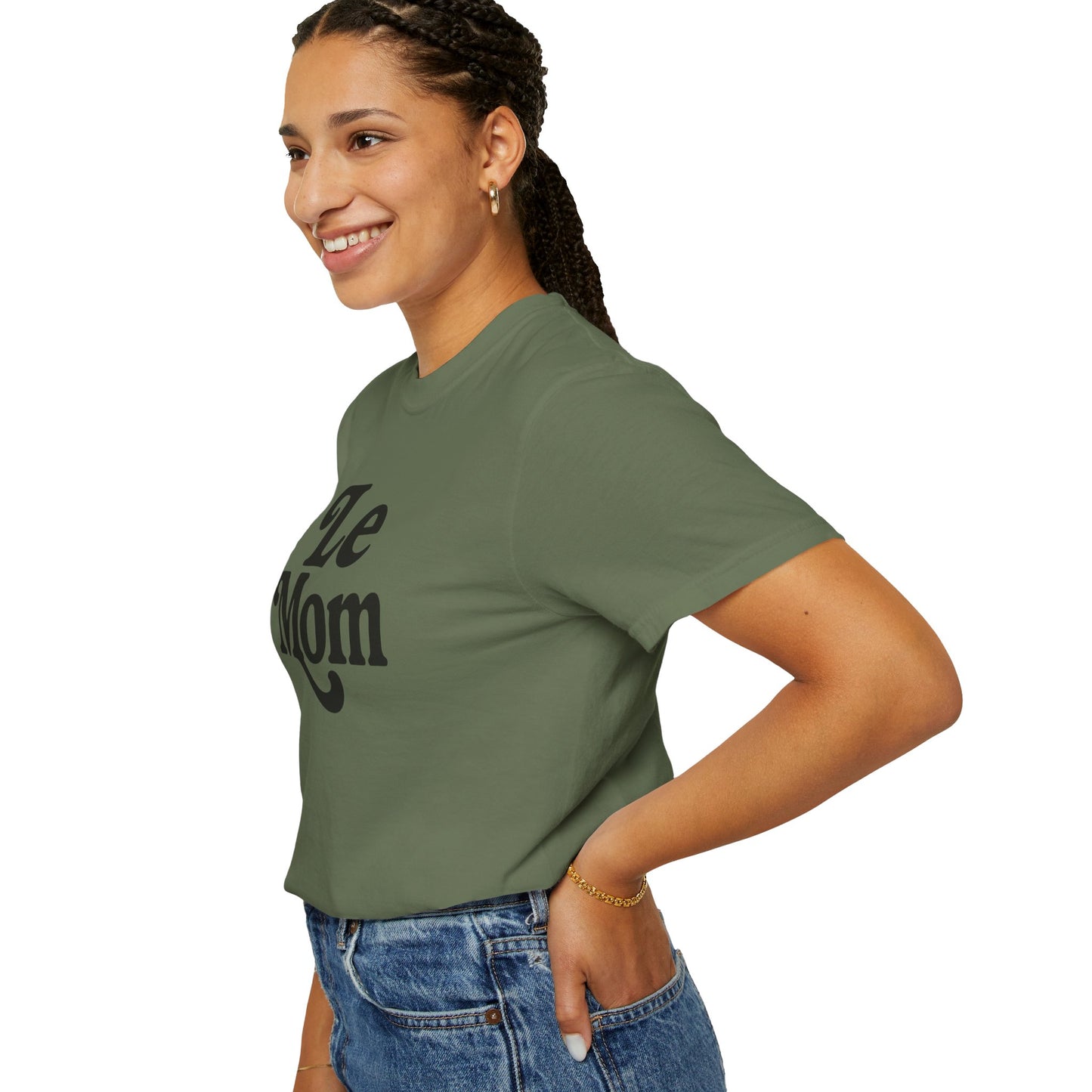 Le Mom T-Shirt | Retro Script Mom Tee, Mother's Day Shirt, Comfort Colors