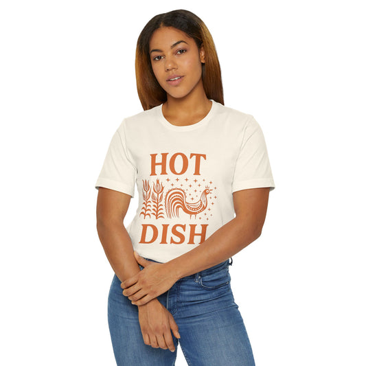 Hot Dish Rooster T-Shirt | Retro Farmhouse Comfort Food Design, Thanksgiving t-shirt Vintage