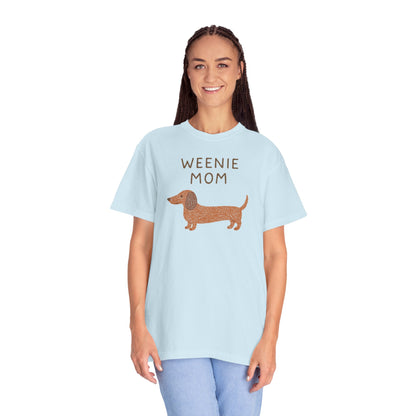 Weenie Mom Dachshund Shirt | Dachshund Mom Tee Comfort Colors T-shirt Weiner dog