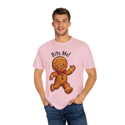 Cute Gingerbread Cookie T-Shirt | Retro Holiday Baking Graphic, Comfort Colors, Bite Me