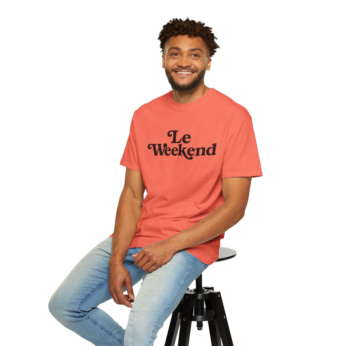 Le Weekend Comfort Colors T-Shirt, Weekend Vibes Tee, Unisex Garment-Dyed Shirt, Bright and Colorful Top, Comfy Weekend Apparel